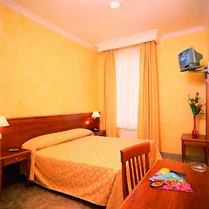 Otel Kriss