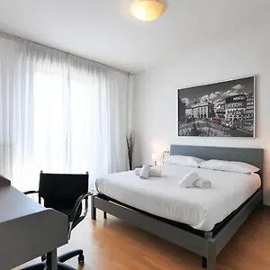 Primopiano - Bonomi Apartament Mediolan